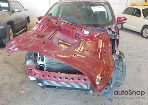 2015 Ford Escape Titanium z USA, uszkodzony, nr VIN 1FMCU9JX2FUB67961